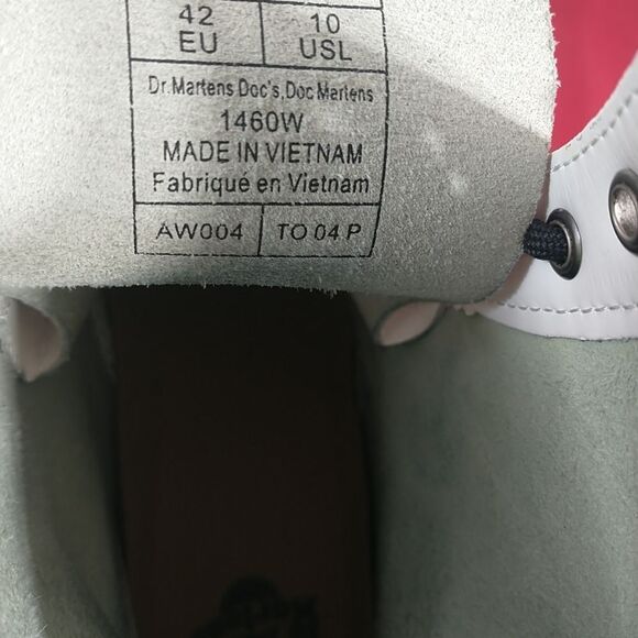 Dr. Doc Martens 1460 Womens Size 10 White Patent Leather 8 Eyelet Combat Boots. - Picture 7 of 14